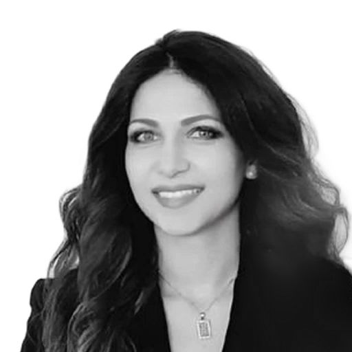 Portrait of Farah, Academic Expert at Avandy Education